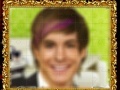 게임 Zac Efron Puzzle
